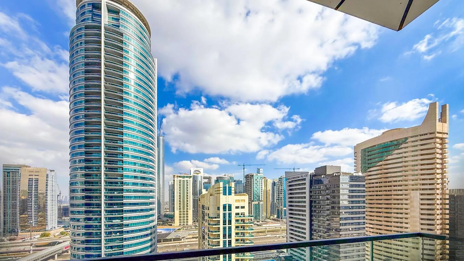דירה Eden'S Homes & Villas - Vida Dubai Marina Residences